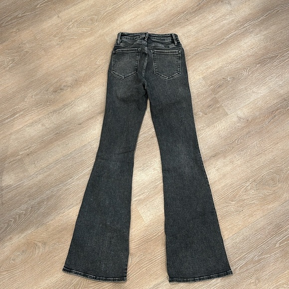 Frame Denim Le One Flare - Picture 3 of 3